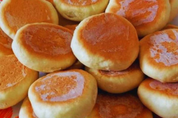 BISCOITO DE CREME DE LEITE